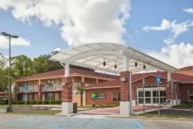Photograph of Holiday Inn Express, Savannah