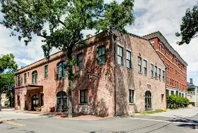 Photograph of Staybridge Suites Savannah Historic District, Savannah