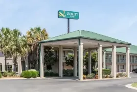 Photograph of Quality Inn, Cordele