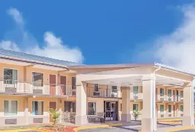 Photograph of Days Inn,