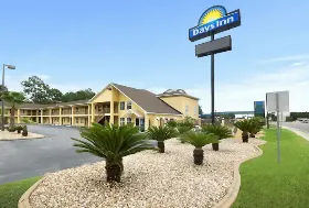 Photograph of Days Inn, Alma