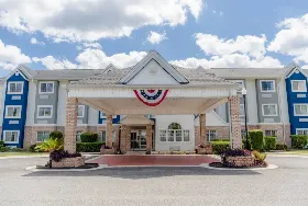 Photograph of Microtel Inn & Suites, Kingsland