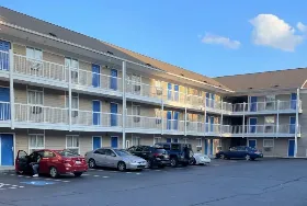 Photograph of Intown Suites Gwinnett Place, Duluth