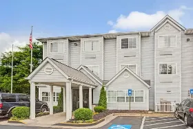 Photograph of Microtel ( Airport ), College Park