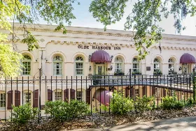 Photograph of Olde Harbour Inn, Savannah