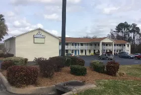 Photograph of Days Inn, Sylvania