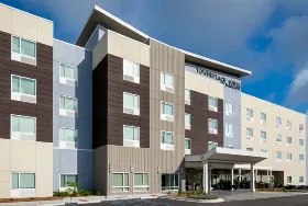 Photograph of TownePlace Suites, Brunswick