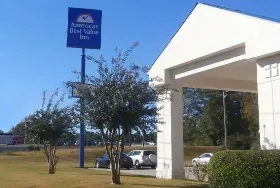 Photograph of Americas Best Value Inn, Tucker