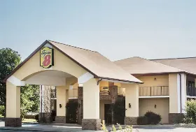 Photograph of Super 8, Lavonia