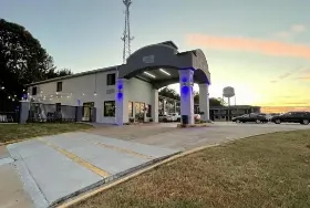 Photograph of Garden Inn & Suites, Hogansville