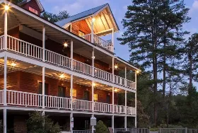 Photograph of Glen-ella Springs Inn & Restaurant, Clarkesville