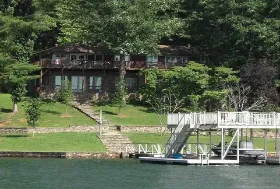 Photograph of Chatuge Lakeside Rentals, Hiawassee