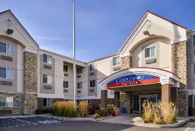 Photograph of Candlewood Suites, Meridian