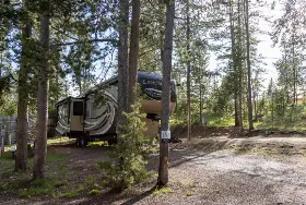 Photograph of Elk Mountain RV Resort, Stanley