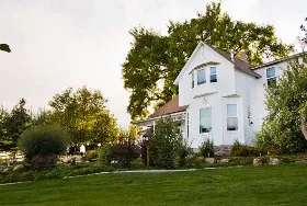 Photograph of Bluebird Inn at Bear Lake, Fish Haven