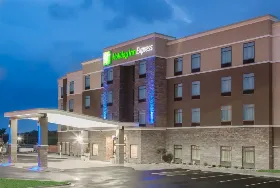 Photograph of Holiday Inn Express, Moline