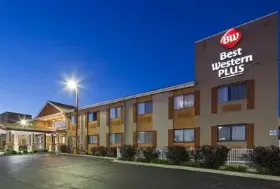 Photograph of Best Western Oakbrook Inn, Westmont