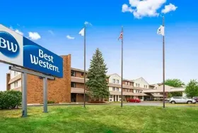 Photograph of Best Western Naperville Inn, Naperville