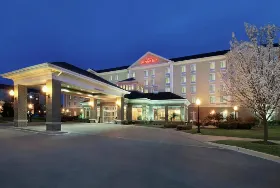 Photograph of Hilton Garden Inn, Bedford Park