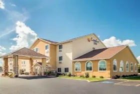 Photograph of Comfort Inn, Ottawa