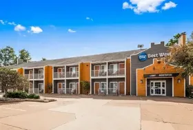 Photograph of Best Western Quiet House & Suites, Galena