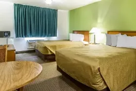 Photograph of Econo Lodge, Pekin