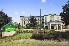 Photograph of Wingate Inn, Schaumburg