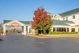Photograph of Clarion Inn,