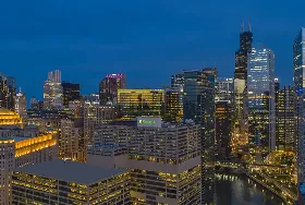 Photograph of Holiday Inn Chicago Dwtn - Wolf Point, Chicago