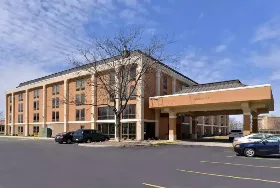 Photograph of Quality Inn, Matteson