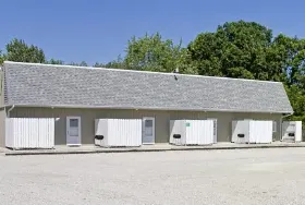 Photograph of Coon Creek Lodge, Shelbyville