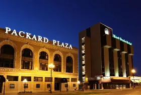 Photograph of Mark Twain Hotel, Peoria