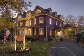 Photograph of River Rose Inn Bed And Breakfast, Elizabethtown