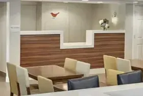Photograph of Sonesta ES Suites, Lombard