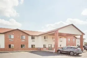 Photograph of Super 8, Monmouth