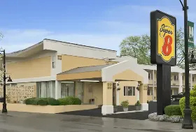 Photograph of Super 8, Belleville