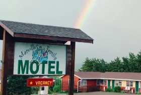 Photograph of Marcotte's Family Motel, Elizabeth