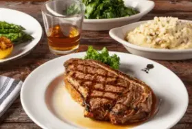 Photograph of Weber Grill Restaurant - Schaumburg, Schaumburg