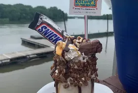 Photograph of Kuchie's On The Water, Creve Coeur