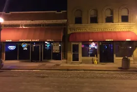 Photograph of Donzo's Sports Bar & Grill, Wood River
