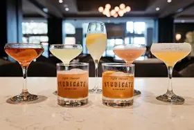 Photograph of Fifth Avenue Syndicate, Moline