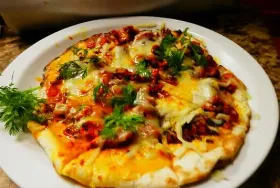 Photograph of Mr Currys Gourmet Indian, Edwardsville