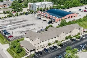 Photograph of Whitehouse Suites, Plainfield