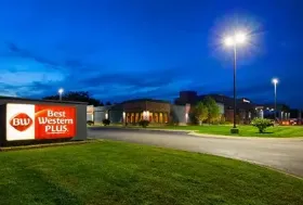Photograph of Best Western Portage Hotel & Suites, Portage