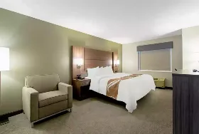 Photograph of Quality Inn, Mishawaka