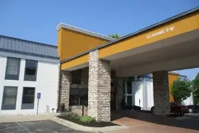 Photograph of Best Western Batesville, Batesville