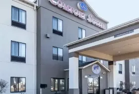 Photograph of Comfort Suites, Fort Wayne