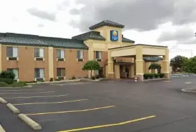 Photograph of Comfort Inn, Huntington