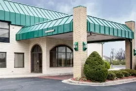 Photograph of Quality Inn, Indianapolis