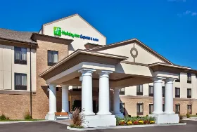 Photograph of Holiday Inn Express, Crawfordsville